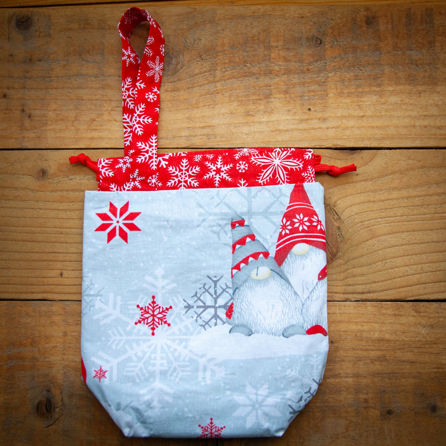 Christmas project bag for knitting, crochet, yarn storage