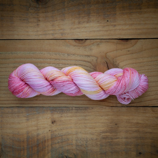 “Spring petals" - hand dyed yarn