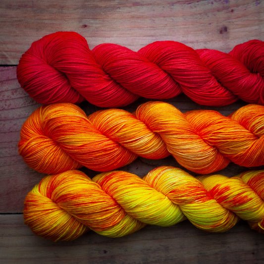 Hand Dyed Yarn Shawl Fade Set - Blazing heat